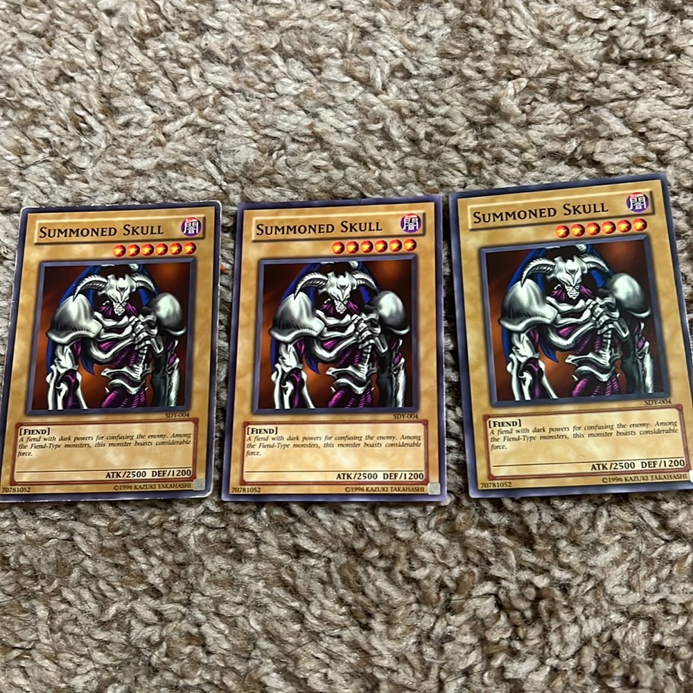 Yugioh summoned skull 3